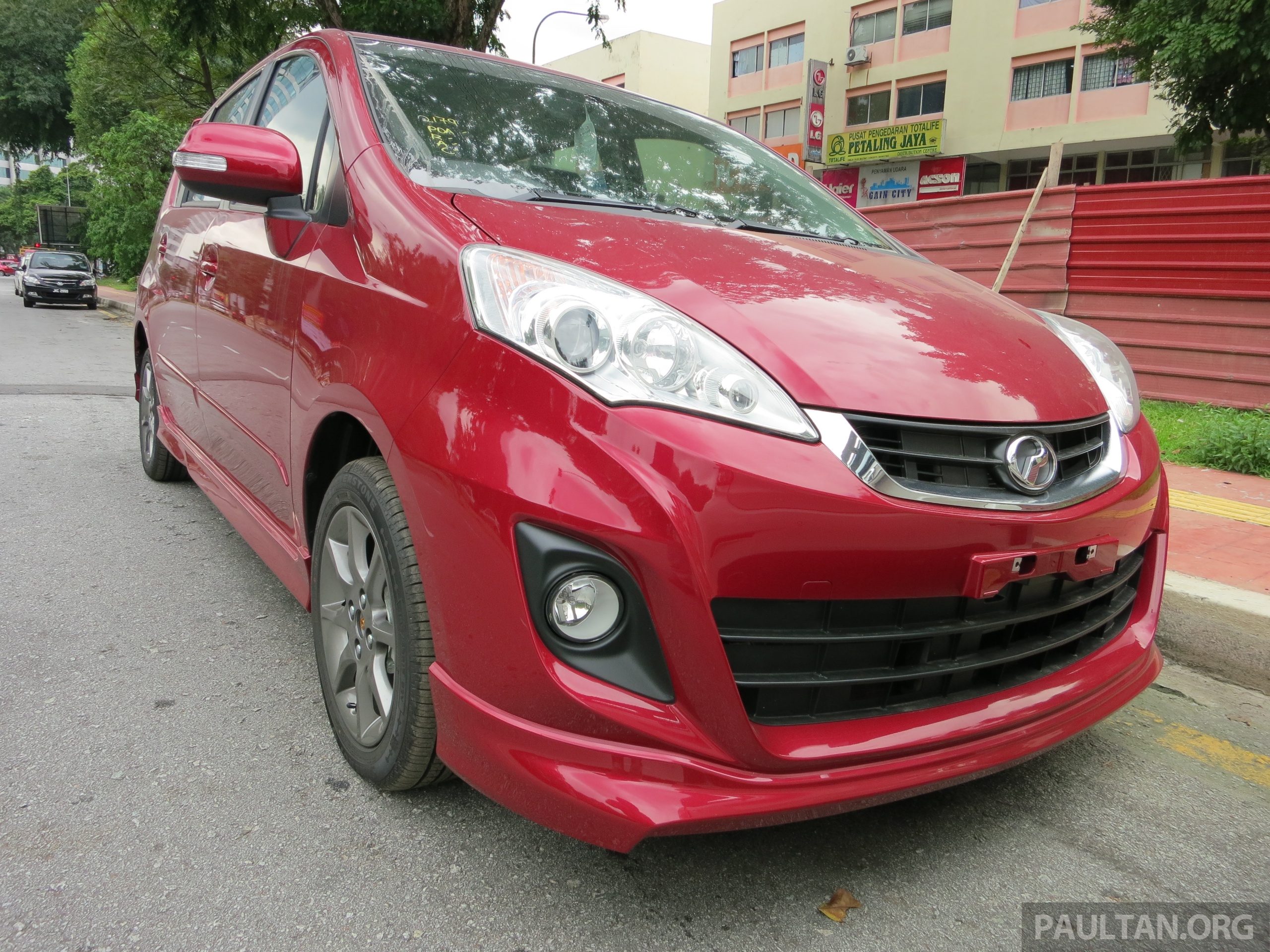 SPIED: 2014 Perodua Alza SE exposed before launch Image 221228