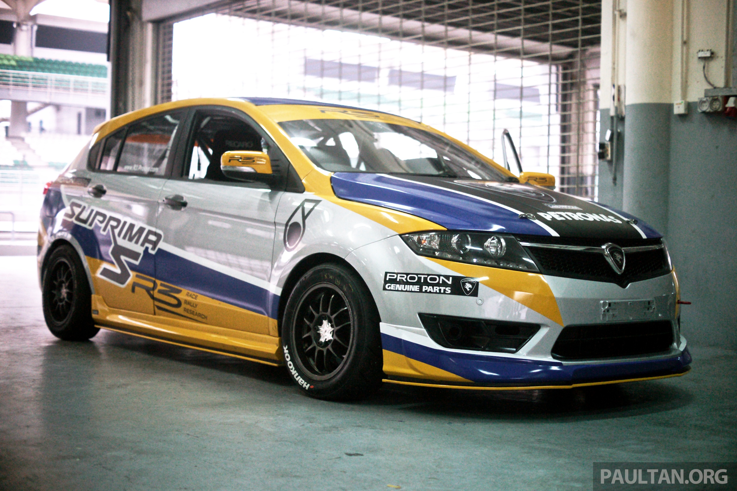 A first taste of Sepang – getting a ride in the Proton R3 Suprima S