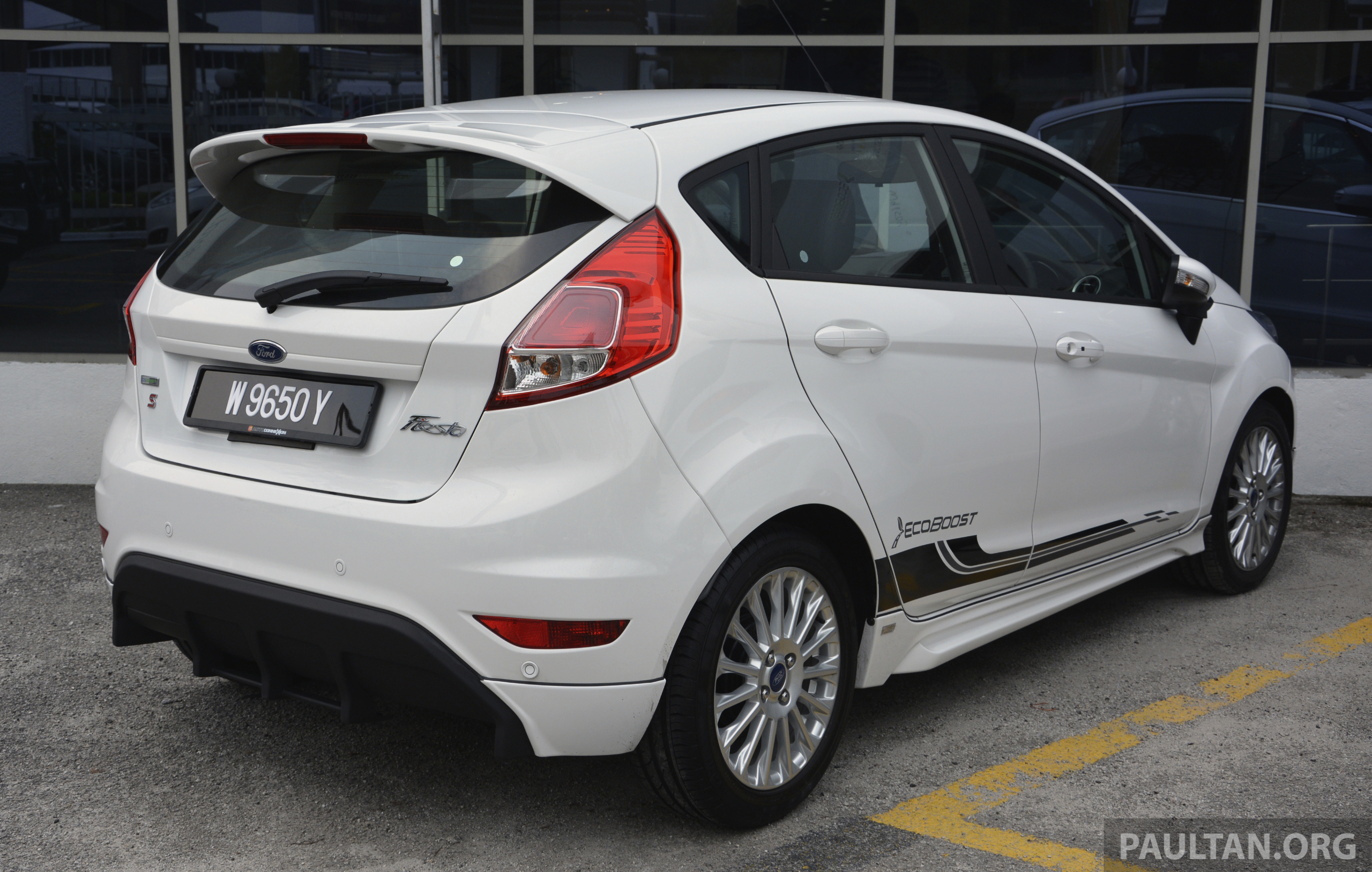 ford ecoboost 2 0