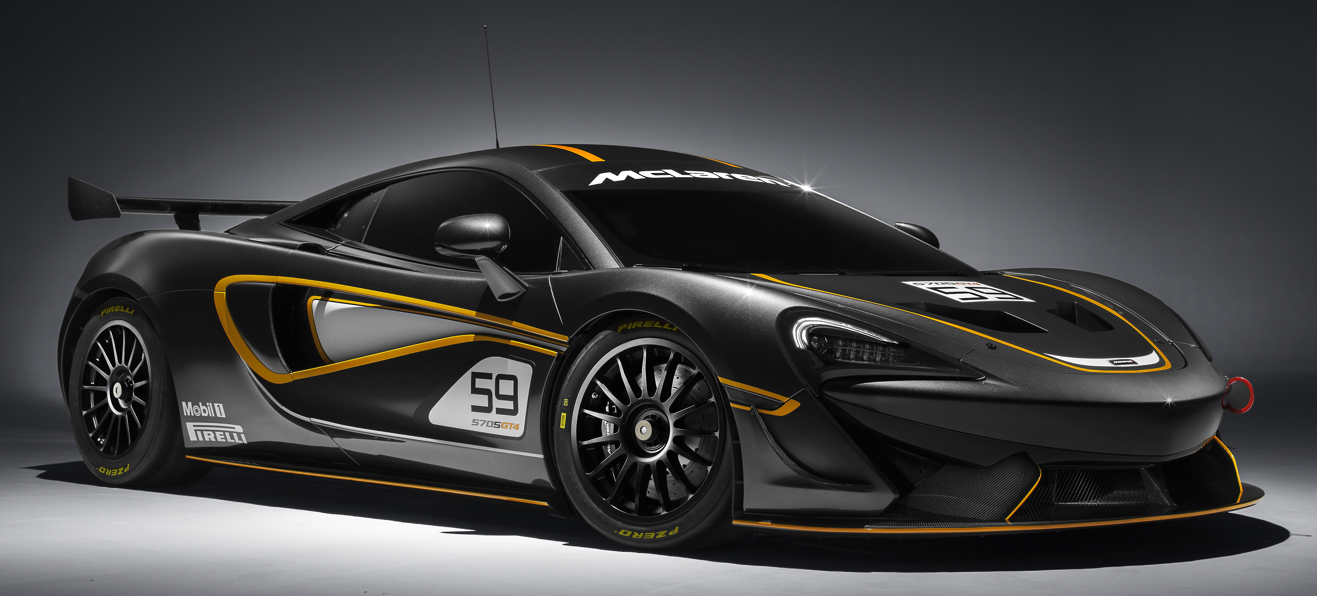 Những Siêu Xe Đẹp Nhất Thế Giới McLaren-Sport-Series-570S-GT4-8
