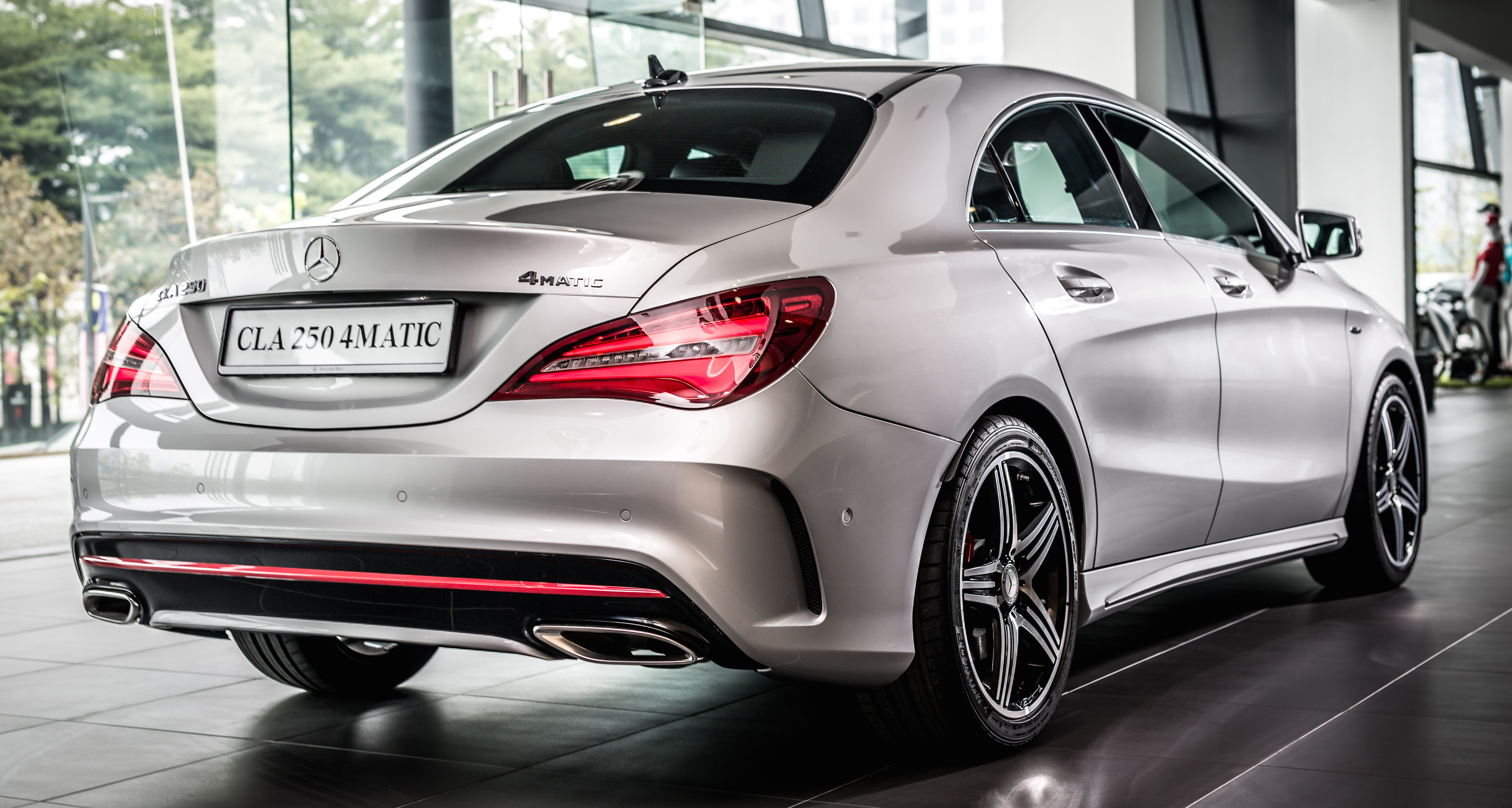 Mercedes-Benz CLA facelift launched in M'sia: CLA200 RM237k, CLA250 ...