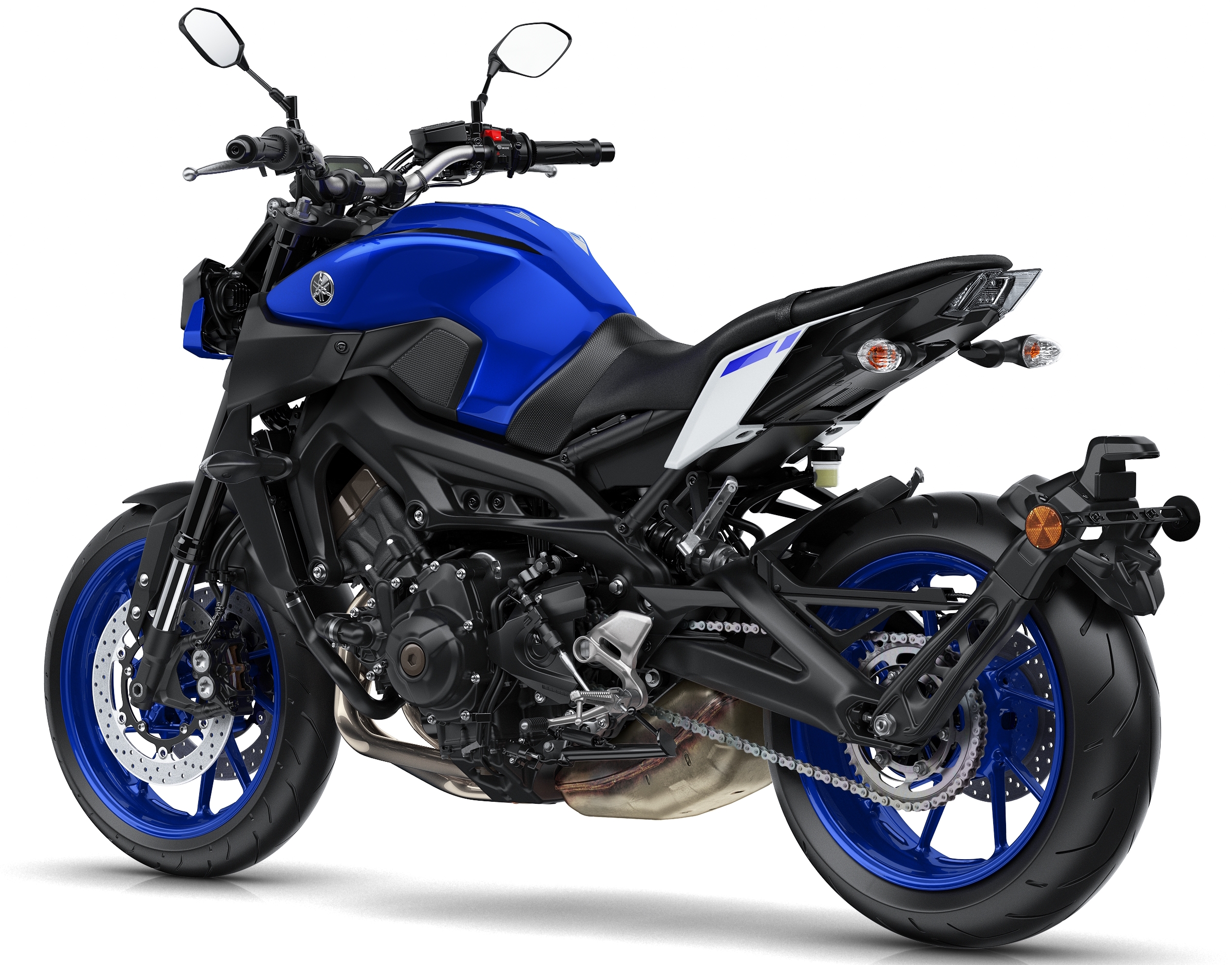 2017 Yamaha MT-09 updated for the new year - now with LED lights ...