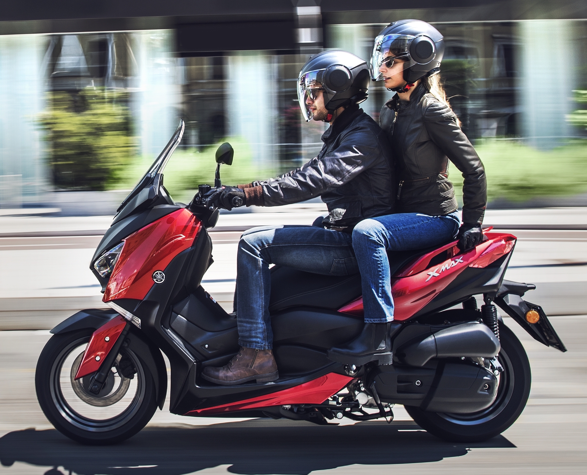 2018 Yamaha X-Max 125 scooter released in Europe Image 709943