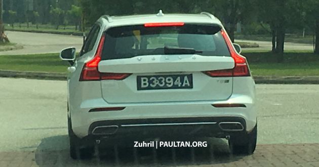 SPIED: New Volvo V60 spotted in Malaysia - T8 Inscription | Highwaytale.com