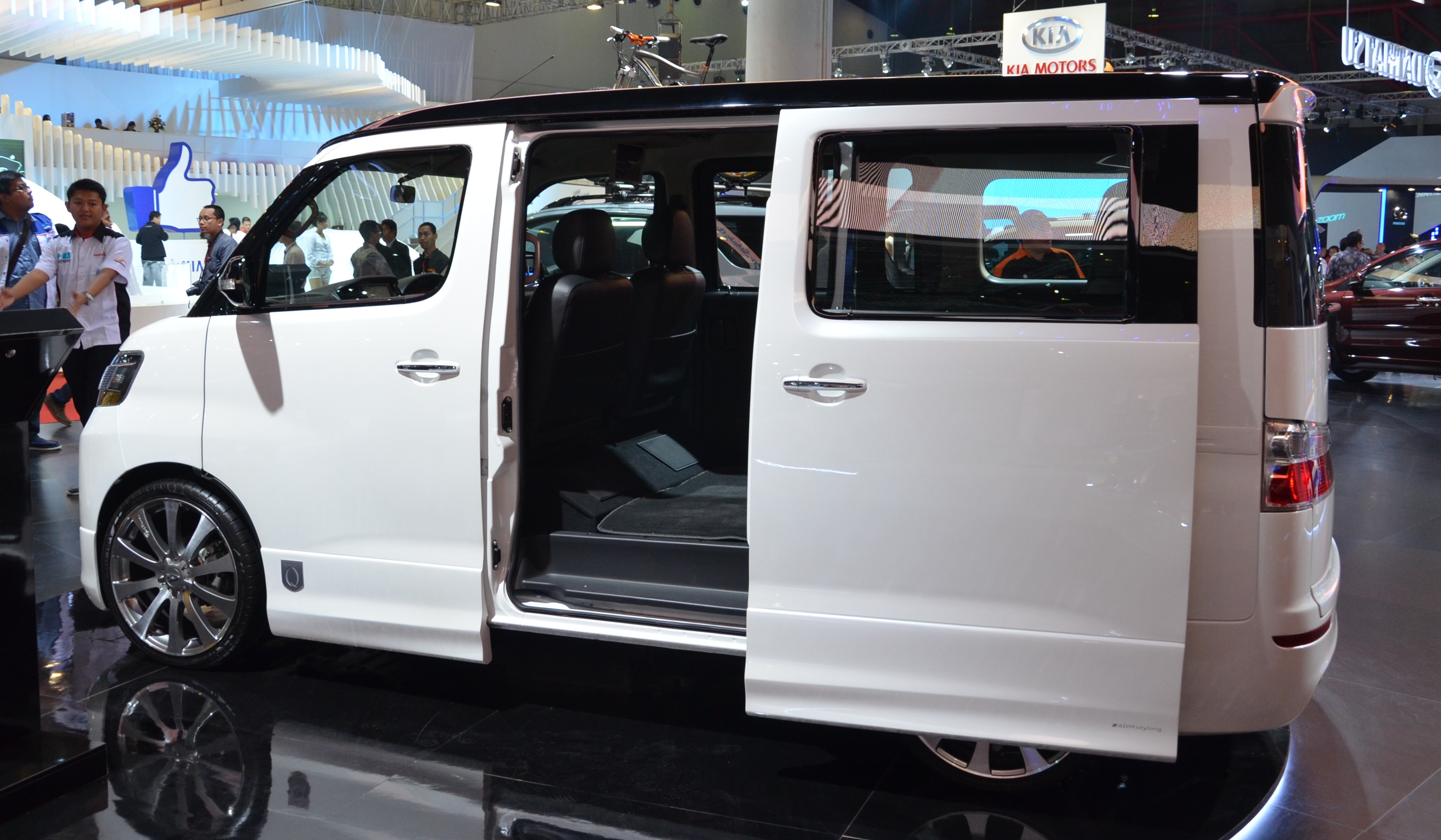 Gambar Gambar Modifikasi Daihatsu Luxio Terlengkap Modifikasi Mobil Sedan